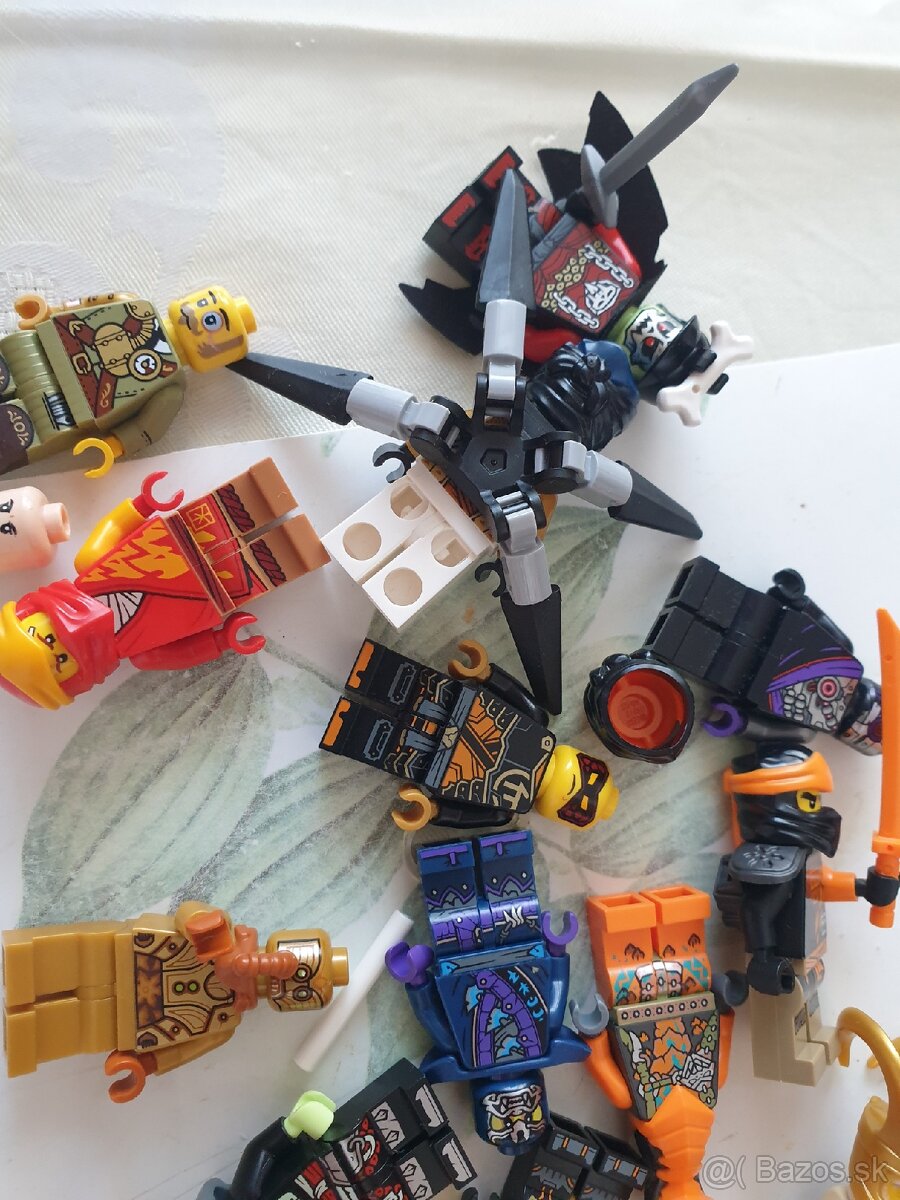 Lego minifigurky - 8