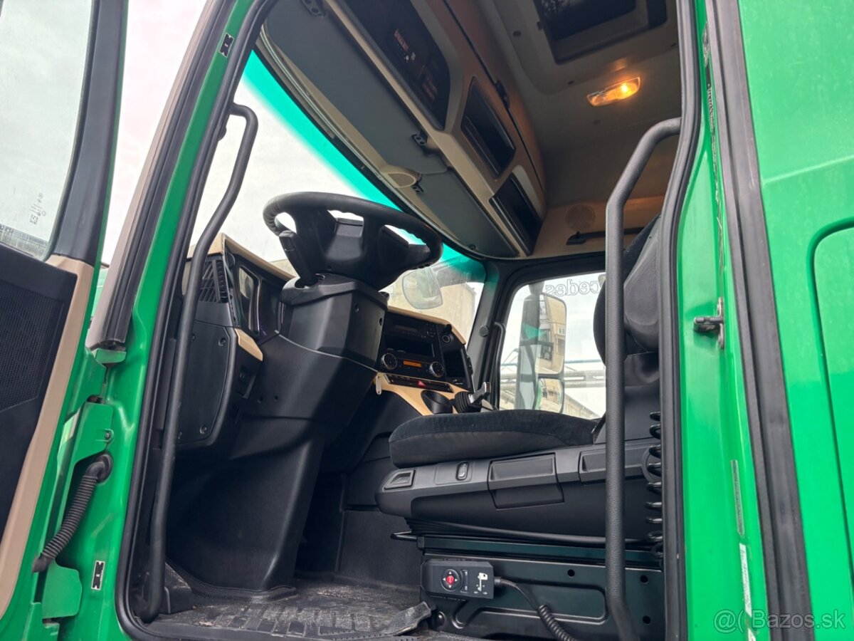 MERCEDES-BENZ ACTROS 1843 - 8