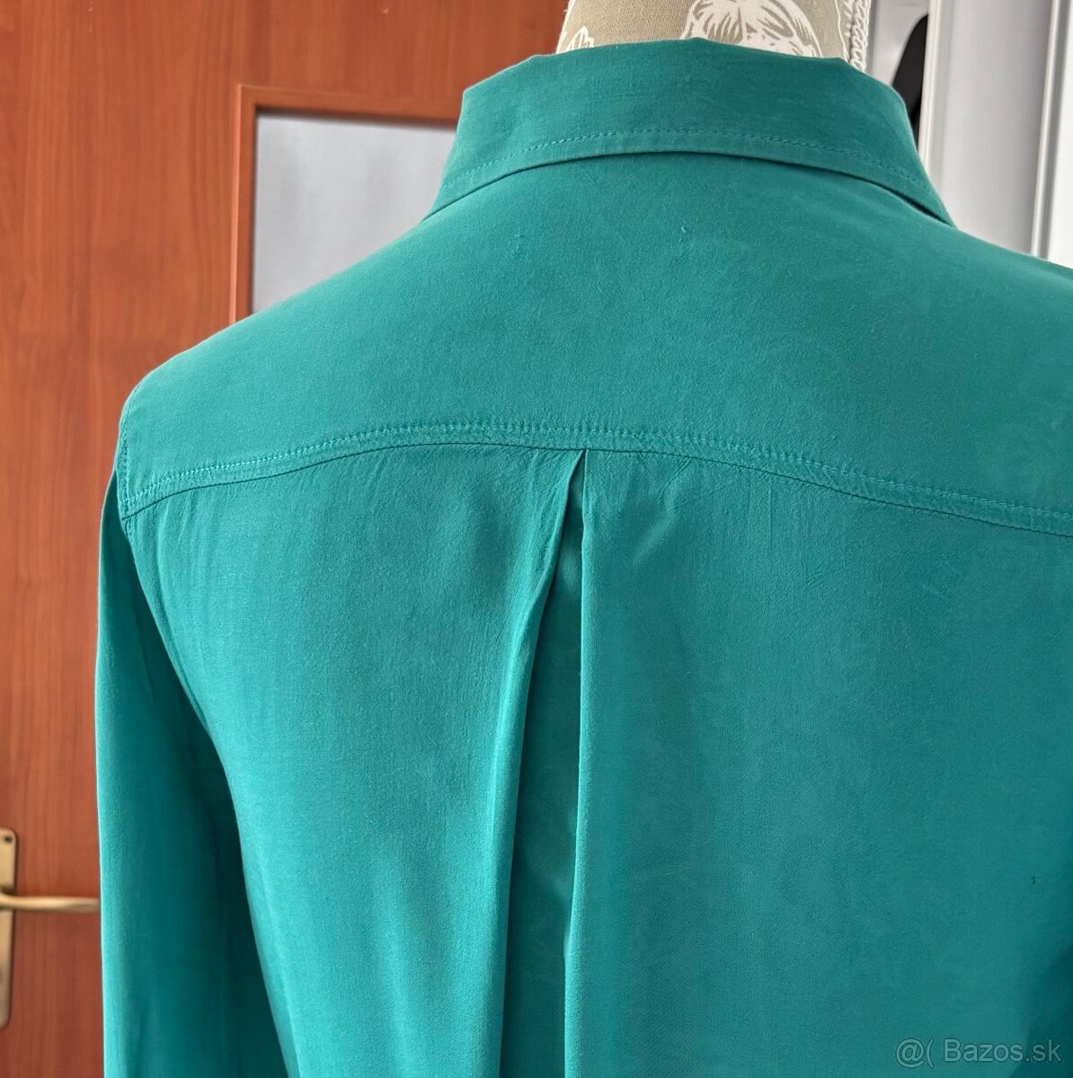 Jemná zelená blúzka - 8