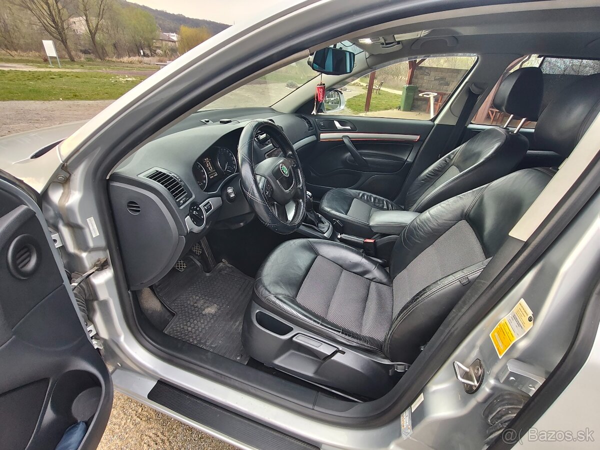 ŠKODA OCTAVIA COMBI FACELIFT 2,0 103 kW Common Rail - 8