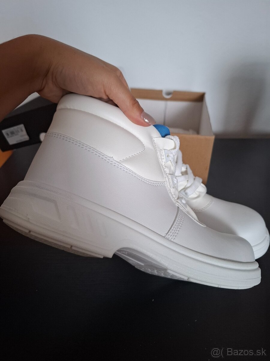 Pracovný obuv S2 - 8