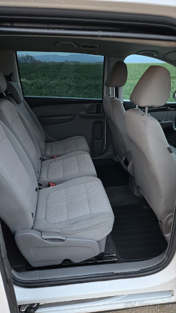 Predám Seat Alhambra 7 miestne - 8