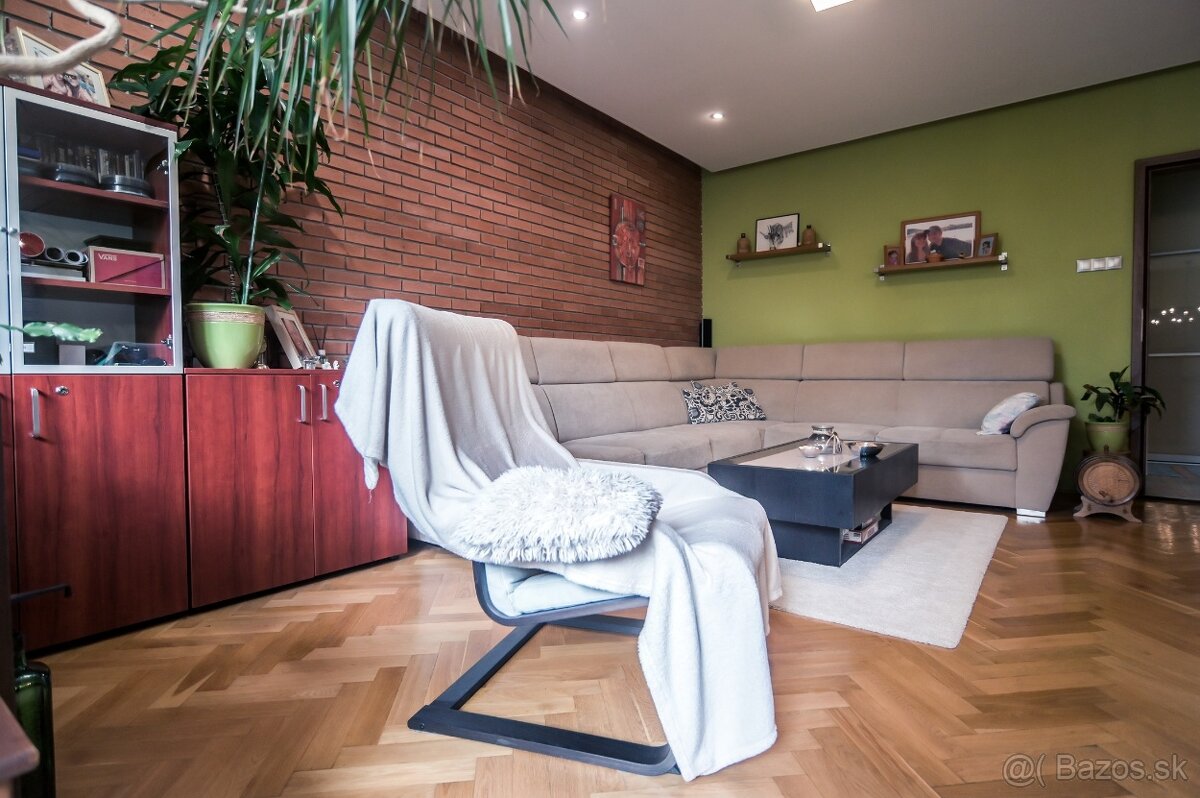 Svetlý 3-izbový byt s 2 loggiami a garážou v BA III, Kramáre - 8