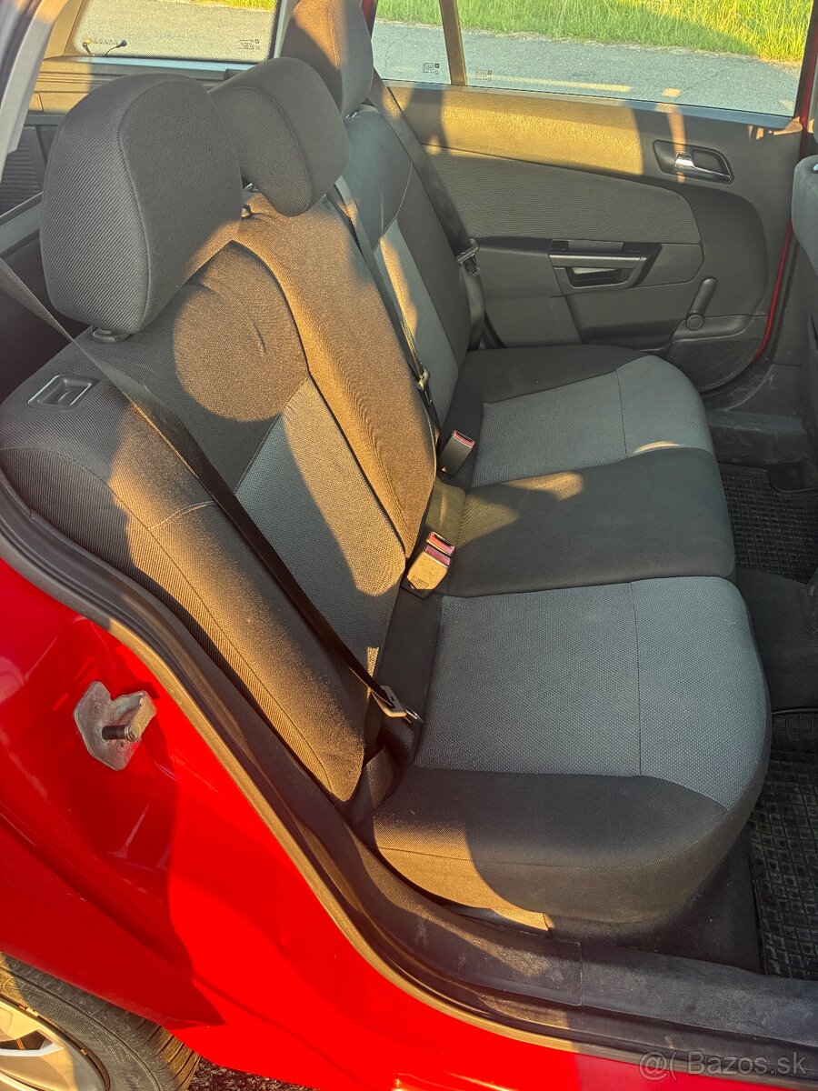 Opel Astra combi 1.7 CDTI - 8