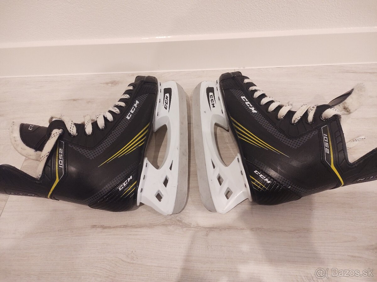 Hokejové korčule CCM 1052. - 8