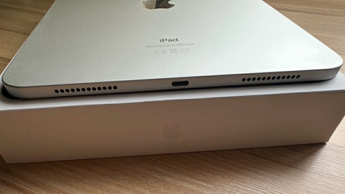 Predám Ipad 10 gen. 64gb - 8