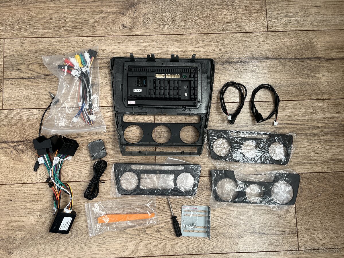 Android rádio 10” - 8