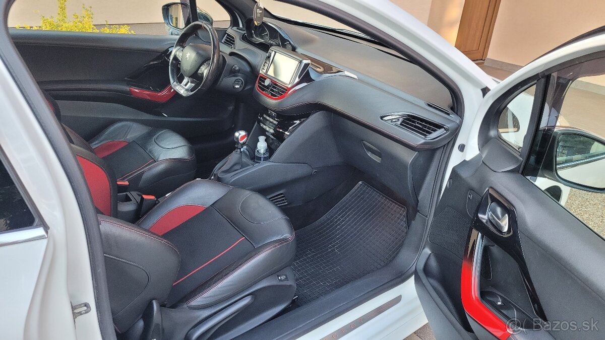 Peugeot 208 GTi ( 200 PS ) - 8