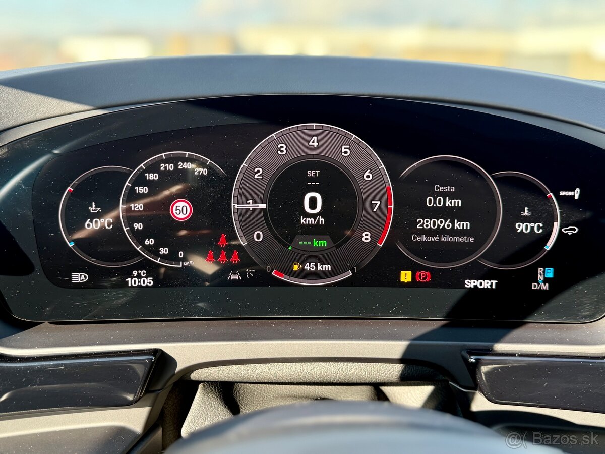 Porsche Cayenne Coupe E-Hybrid - 8