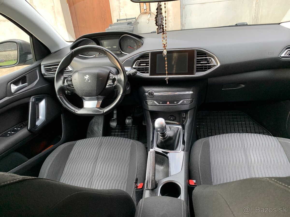 Peugeot 308sw 1.6HDI 85kw manuál 6 - 8