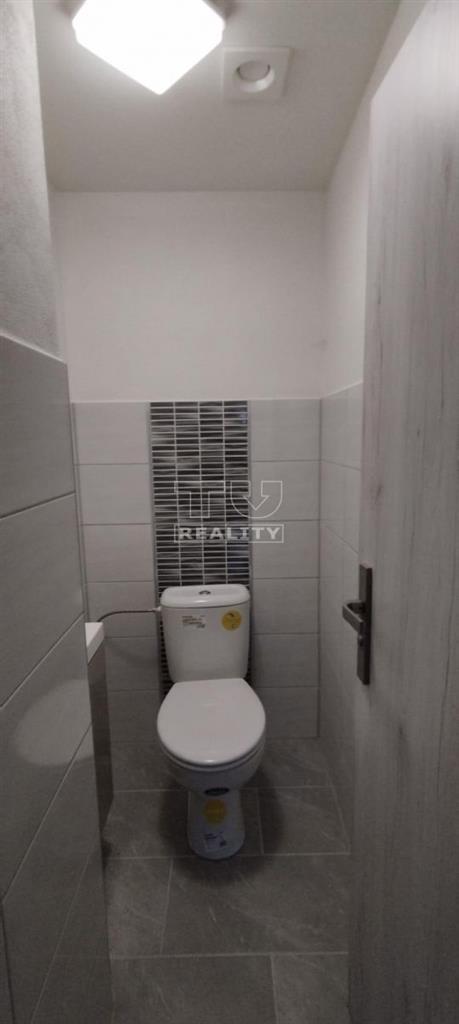 TUreality predava zaujimavy dvojgeneracny dom za super... - 8