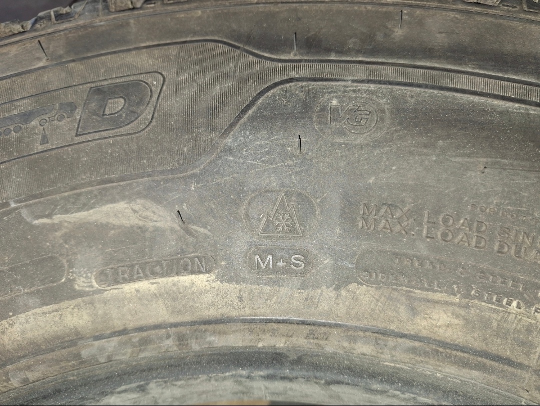 Náhradné diely Volvo náves Krone - 8