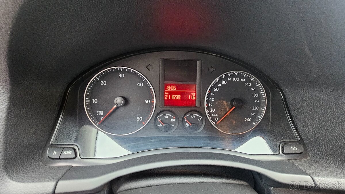 Na predaj Volkswagen Golf 5 - 8