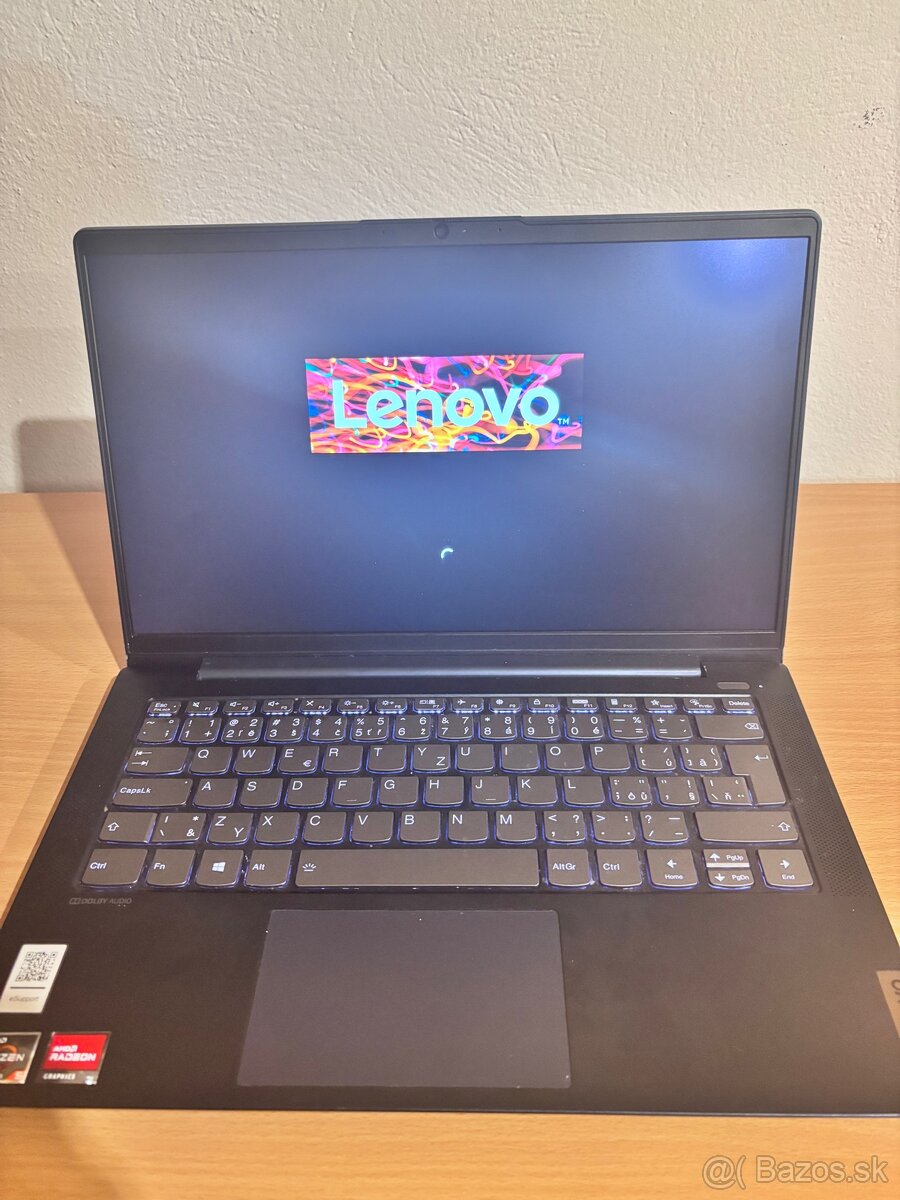 Lenovo IdeaPad 5 - 8