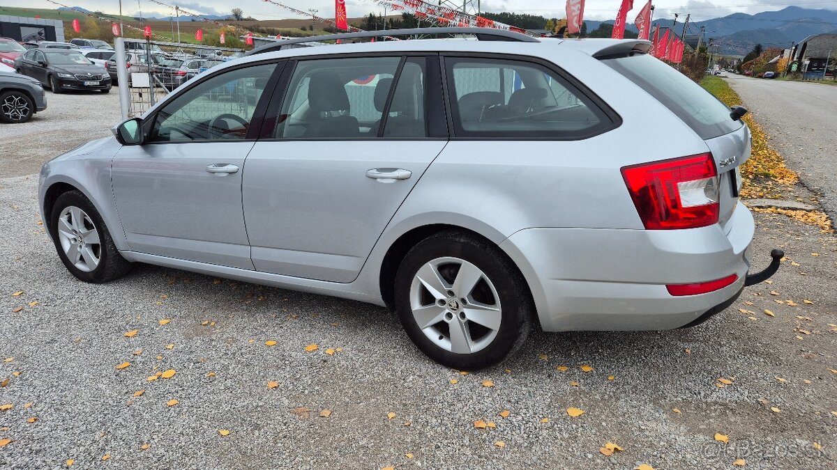 Škoda Octavia Combi 1.6 TDI Business - 8