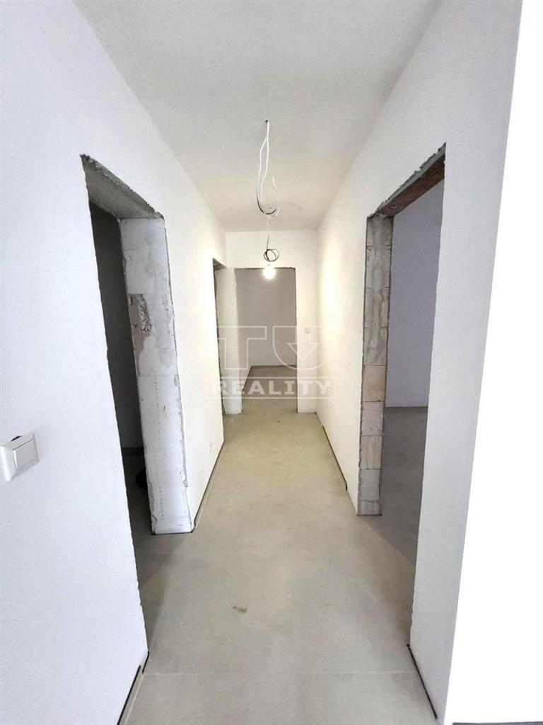 3+KK APARTMÁN V ŠTANDARDE, POVAŽSKÁ BYSTRICA-ZAKVÁŠOV,... - 8