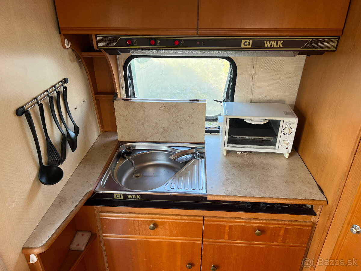 Karavan Wilk De luxe 400 - 8