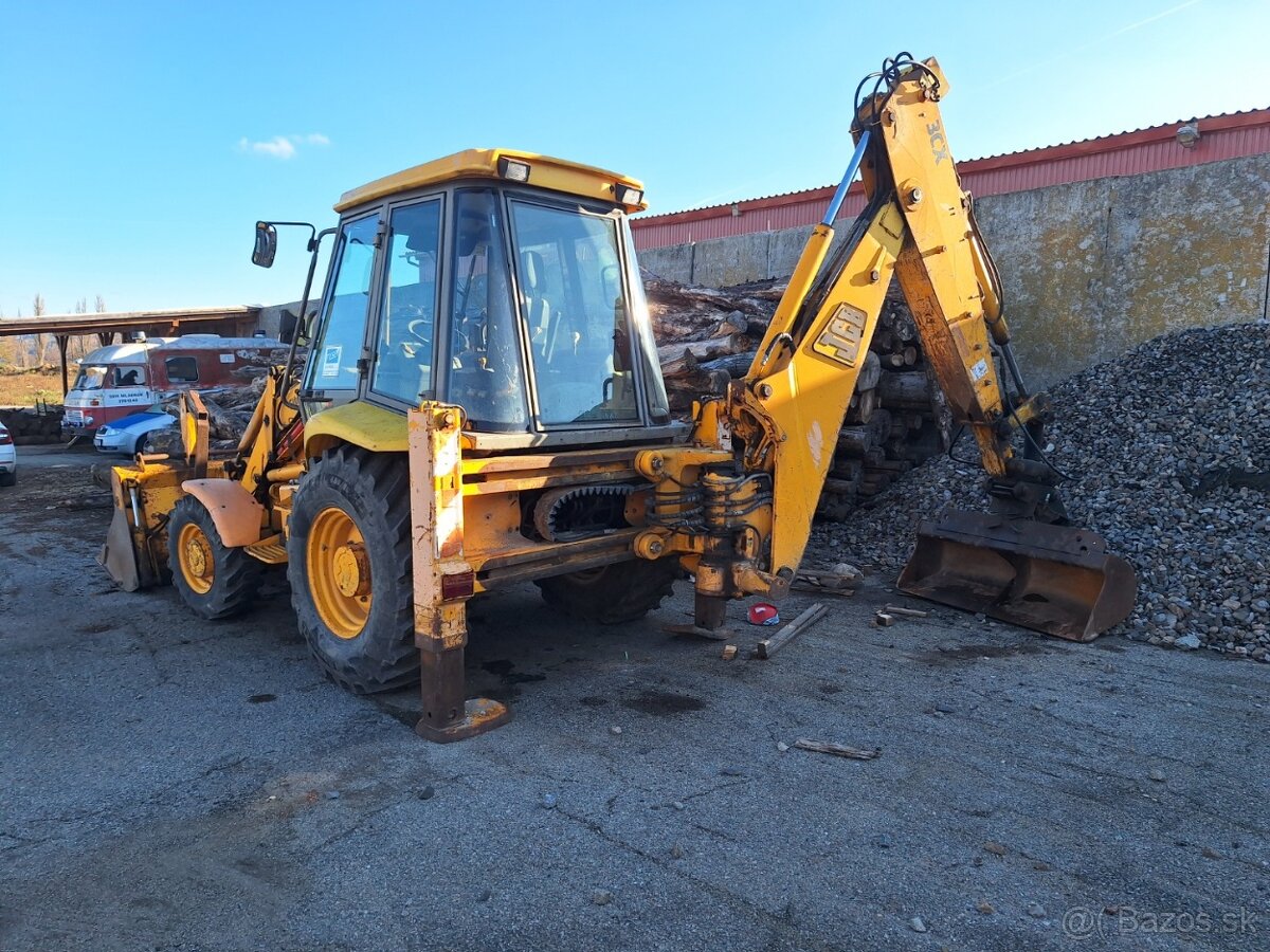 JCB 3CX - 8
