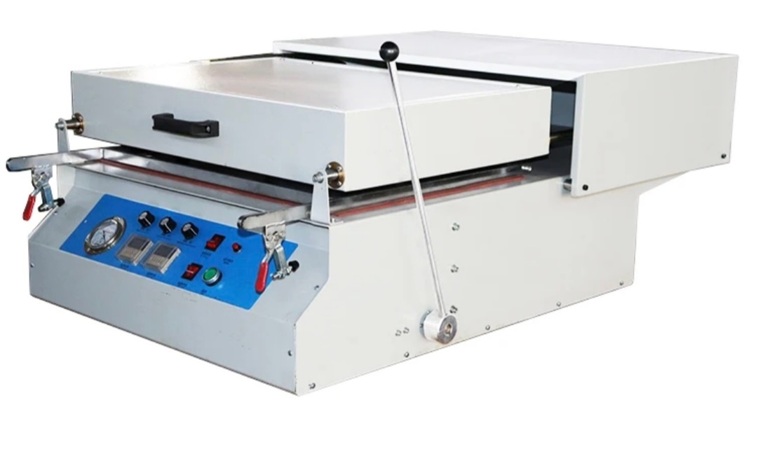 Ručný vákuový tvarovací stroj. - 8