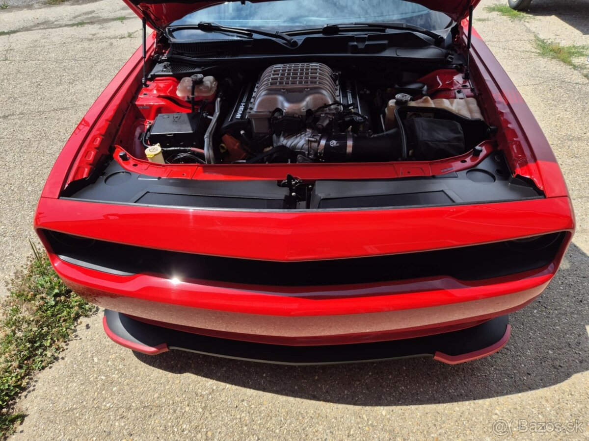 Predam dodge challenger 6.2 hellcat - 8
