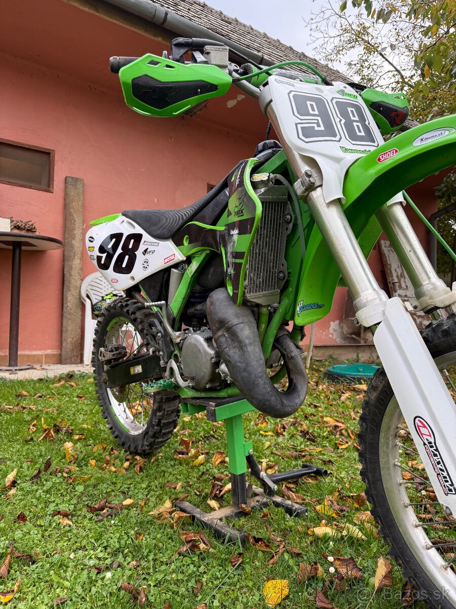 Kawasaki KX 125 - 8