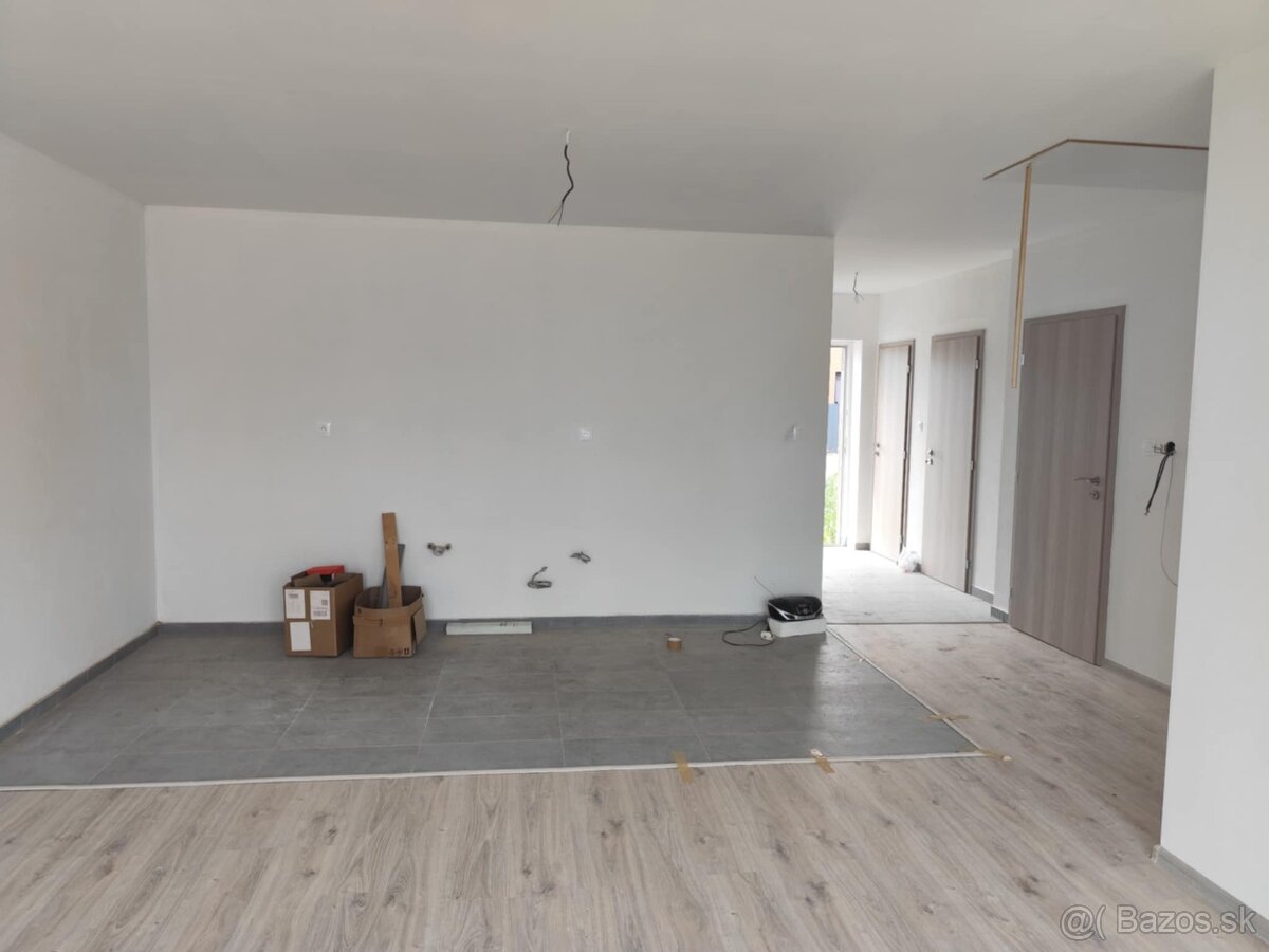 novostavba 3,5 izbový RD v štandarde (s kanalizáciou) - 8