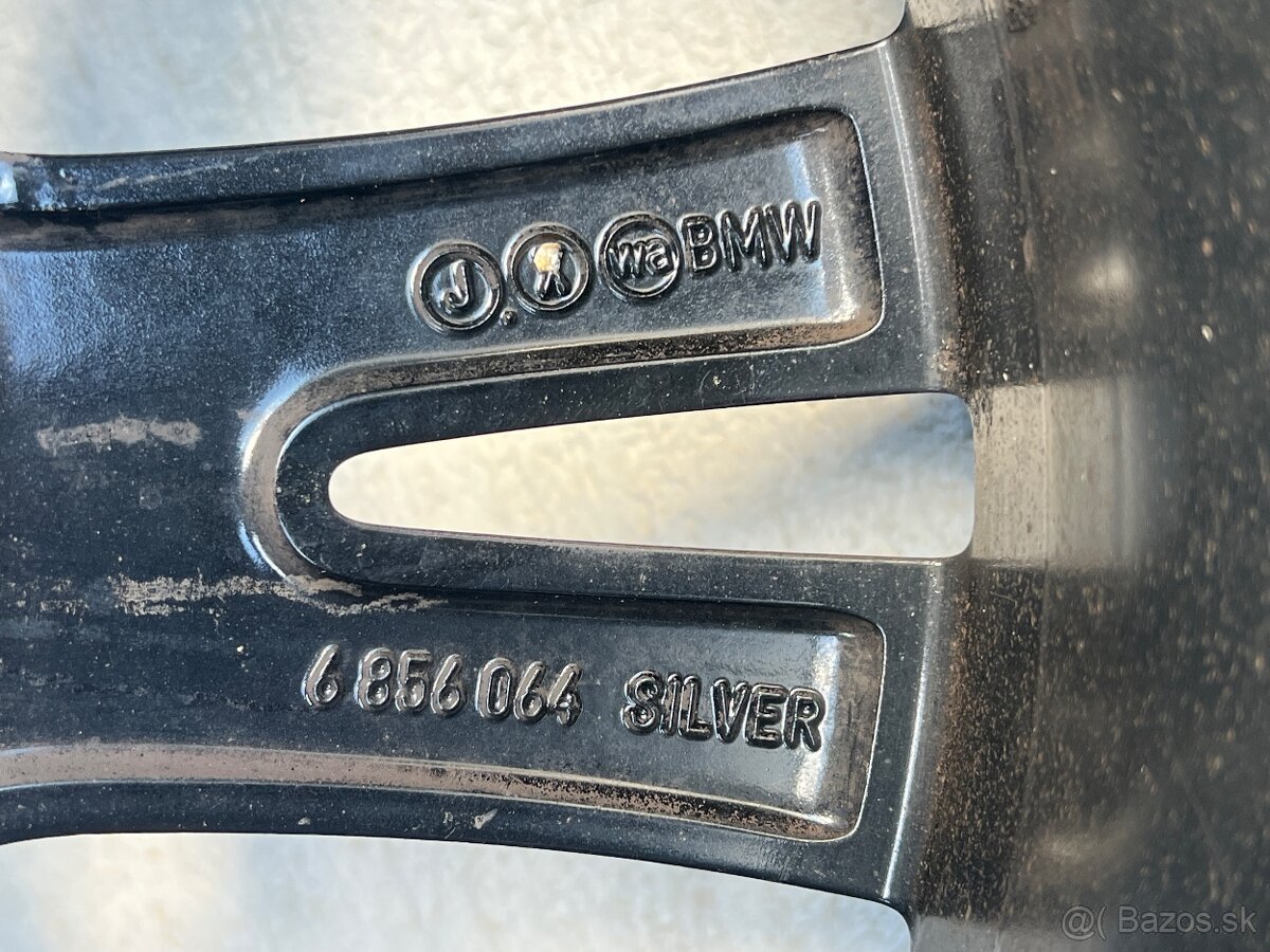 BMW X1 komplet zimne obutie 225/50 R17 - 8