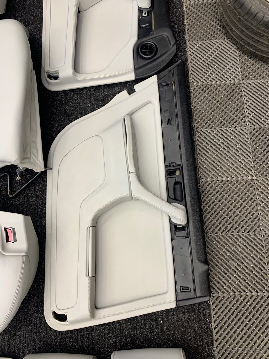 Biely interiér pre bmw e32 long - 8