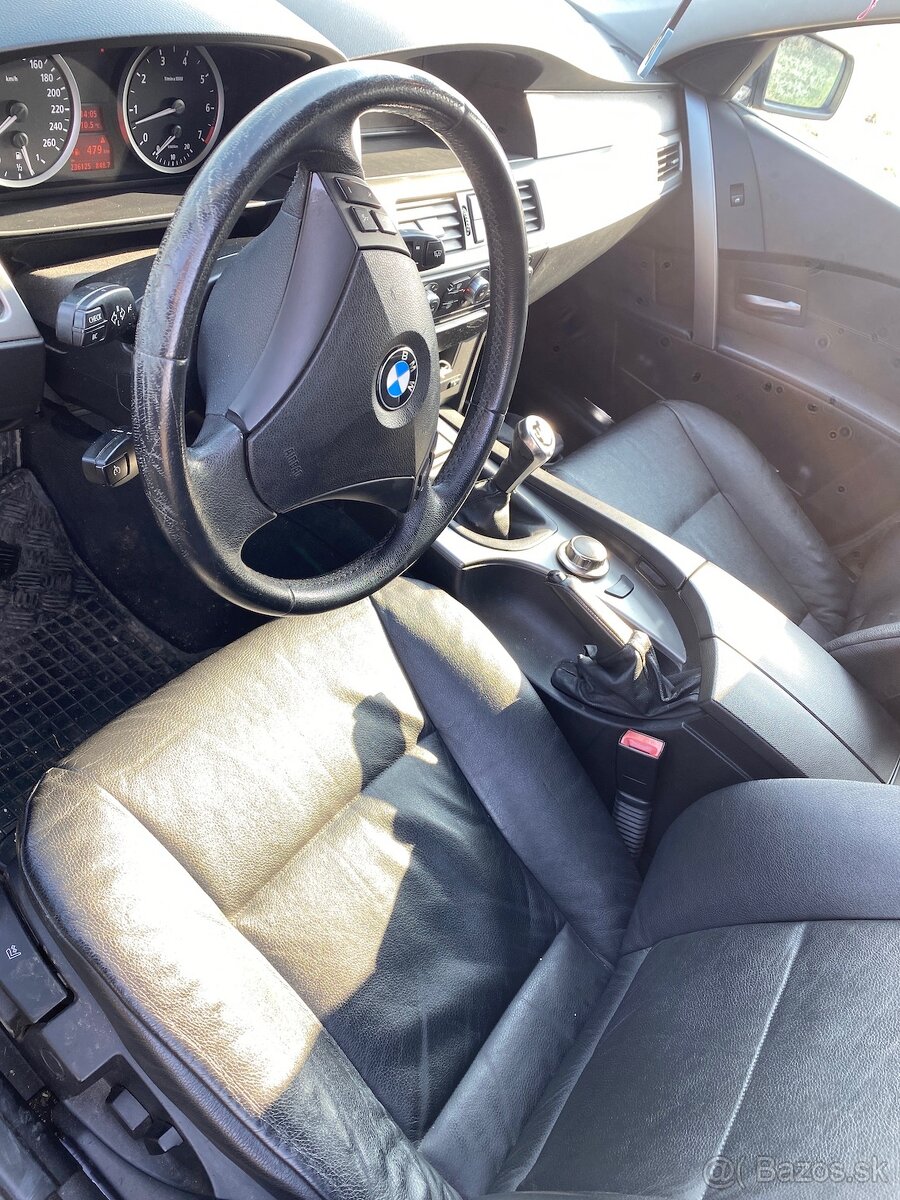 BMW 5 (E61) - 8
