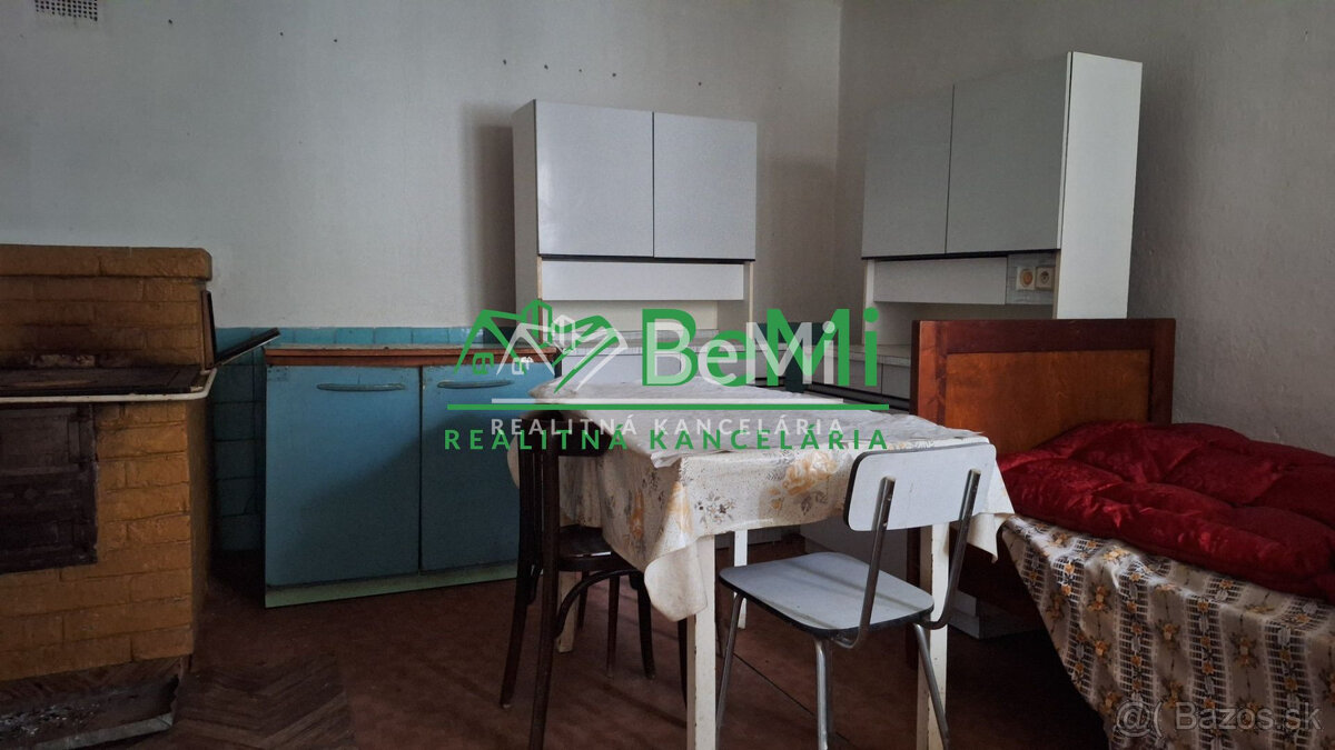 Rodinný dom v obci Roštár - NA PREDAJ - 8