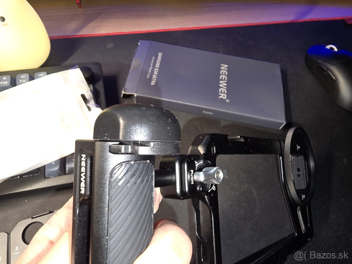 NEEWER Cage + BT side handle / Samsung Galaxy S24 Ultra - 8