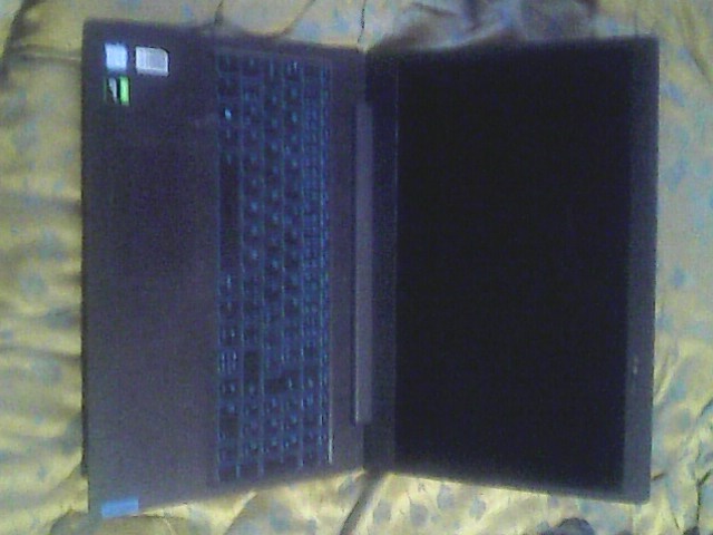 predam tieto notebooky - 8