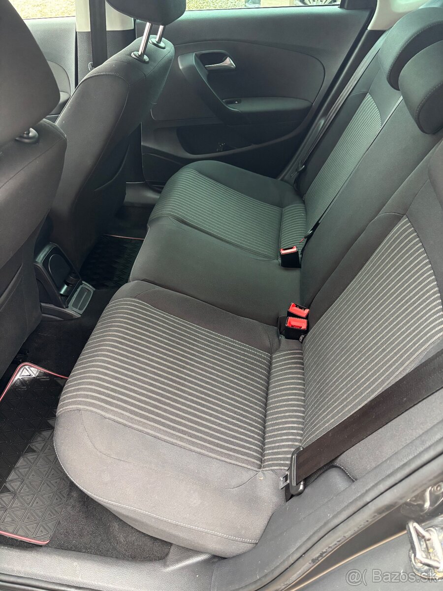 Volkswagen Polo 1,6tdi - 8