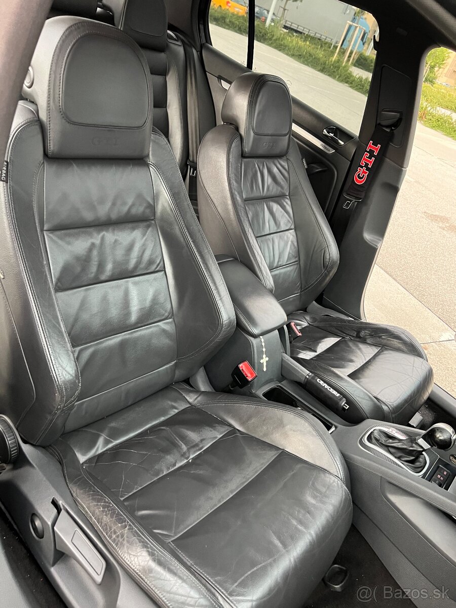 Golf 5 GTI 2005 147Kw 2.0TFSI - 8