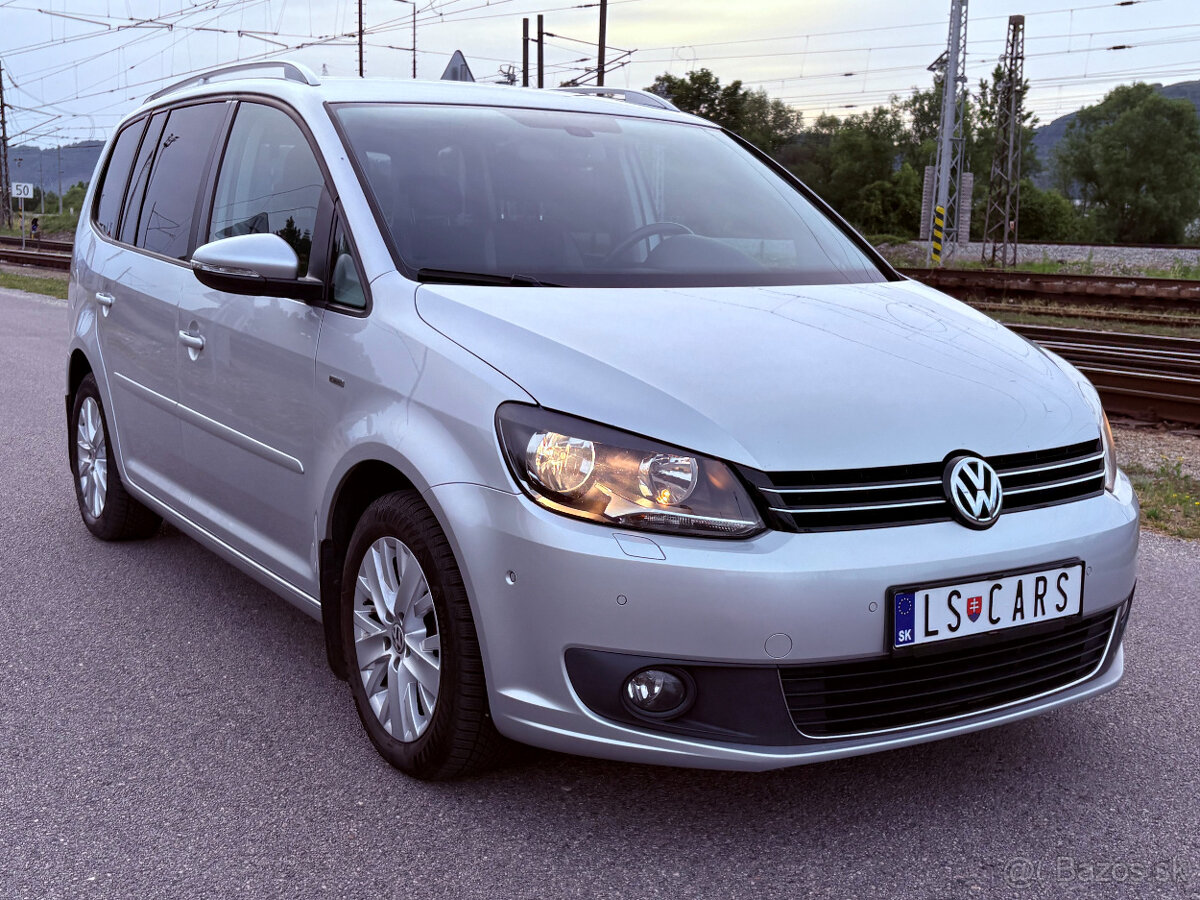 Volkswagen Touran 2.0 TDI DSG Premium Comfortline - 8