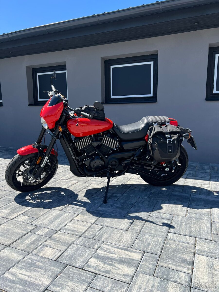 Harley Davidson Street Rod 750 - 8