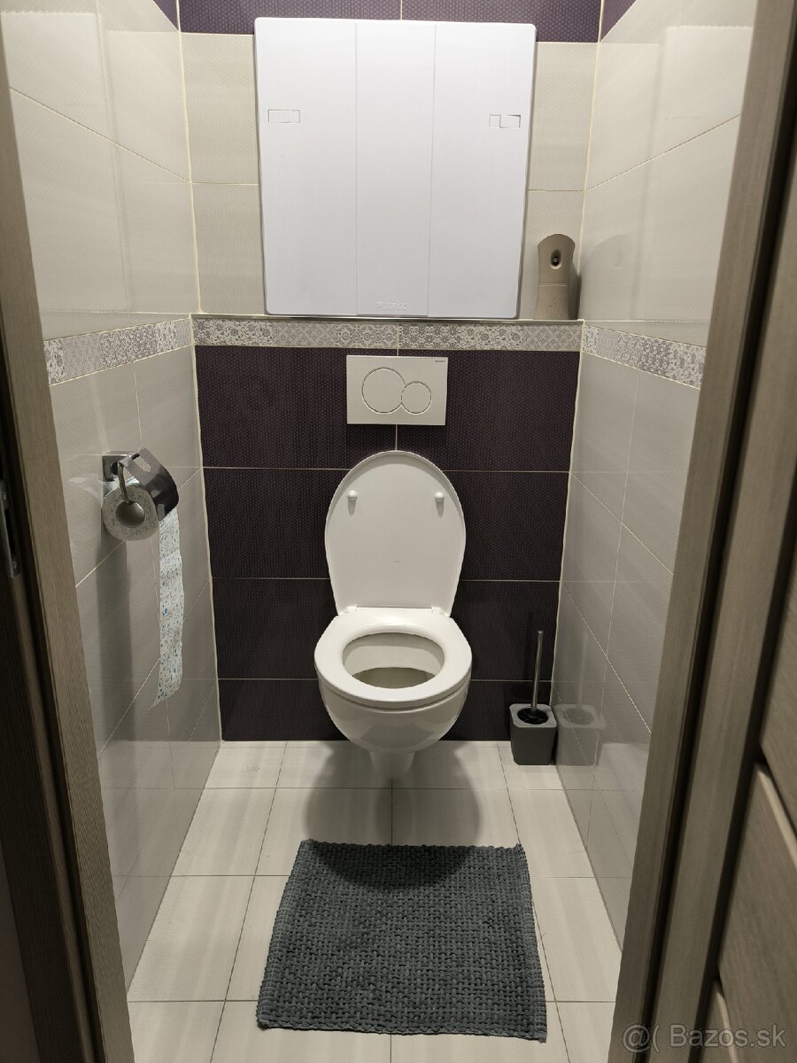 Prenájom 3-izbového bytu SNP - 8