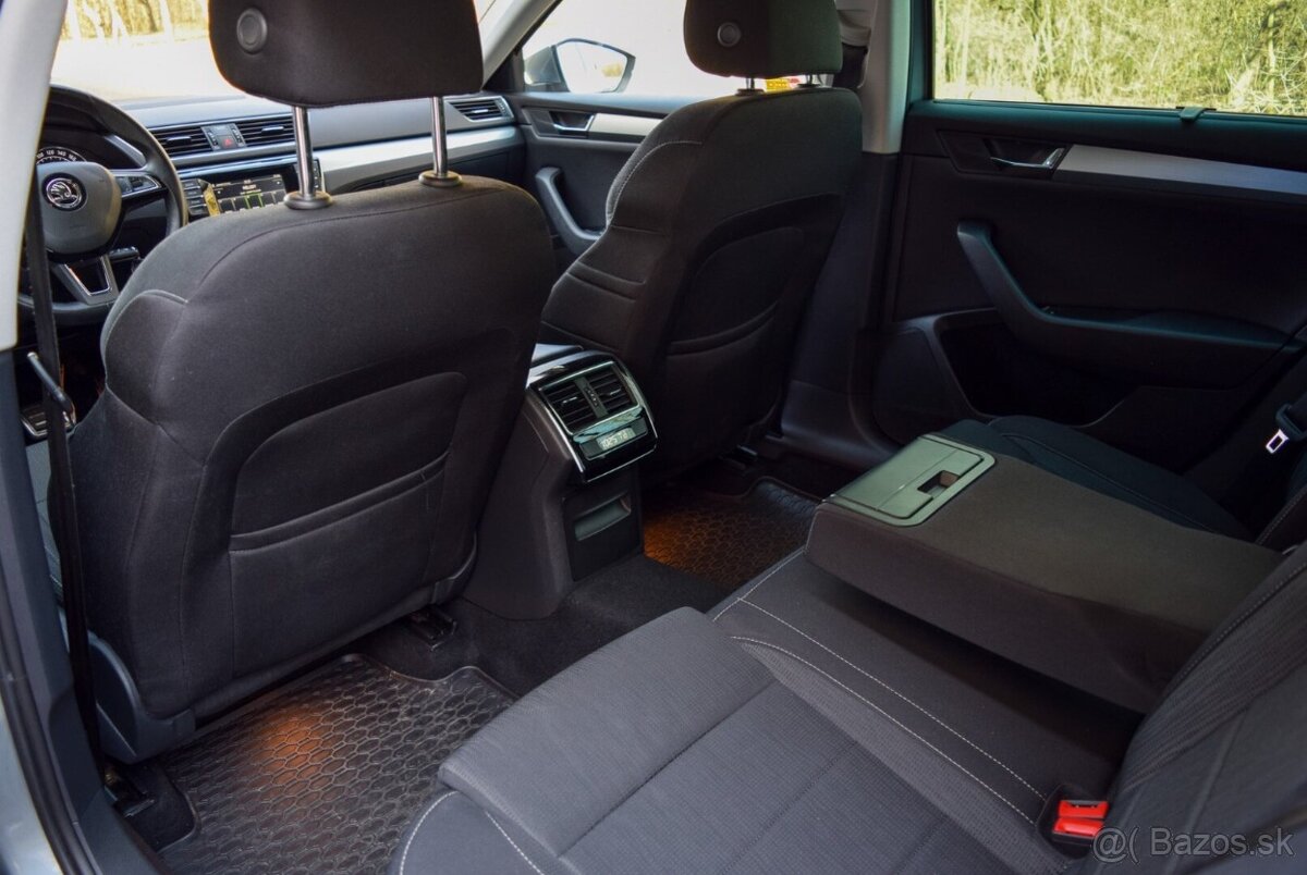 Škoda Superb Combi 1.6 TDI DSG - 8
