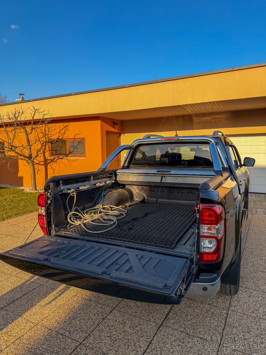Renault Alaskan 2.3 dCi Twin Turbo - 8