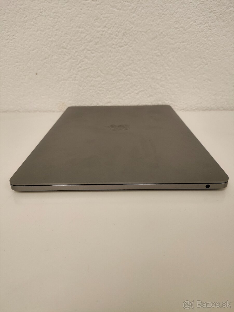 Apple MacBook Pro 13 (2017 A1708) | Intel Core i5 2.3 GHz • - 8