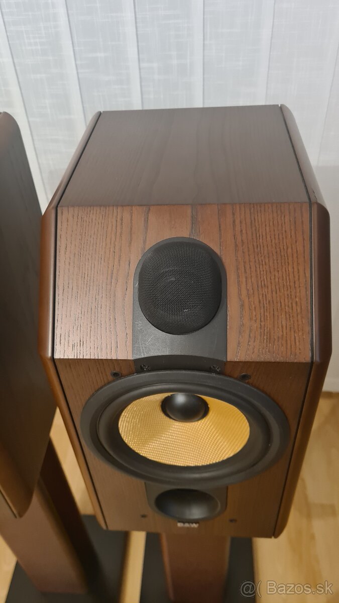 Bowers & Wilkins CDM 1 - 8