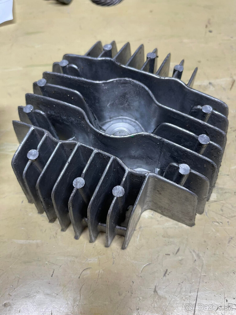 - Nový - VALEC - Motora - na - KORADO - 2kw - - 8