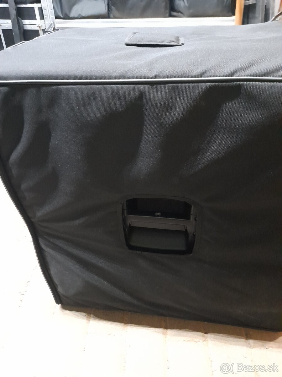 Predám aktívny subwoofer RCF SUB 15 AX - 8