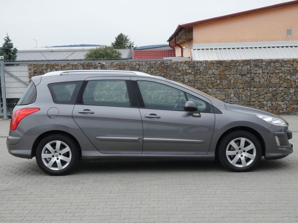 Peugeot 308 2.0 HDI SW panorama digi.klima - 8