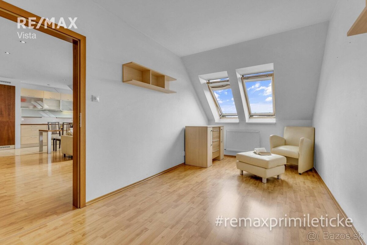 NA PREDAJ 3-izbový mezanín v Starom Meste pod hradom - 8