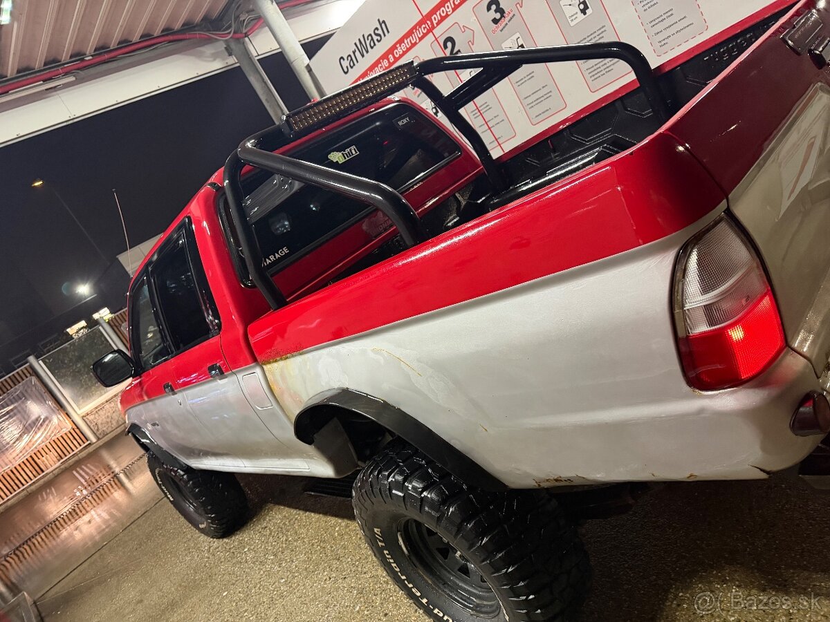 Mitsubishi L200 - 8