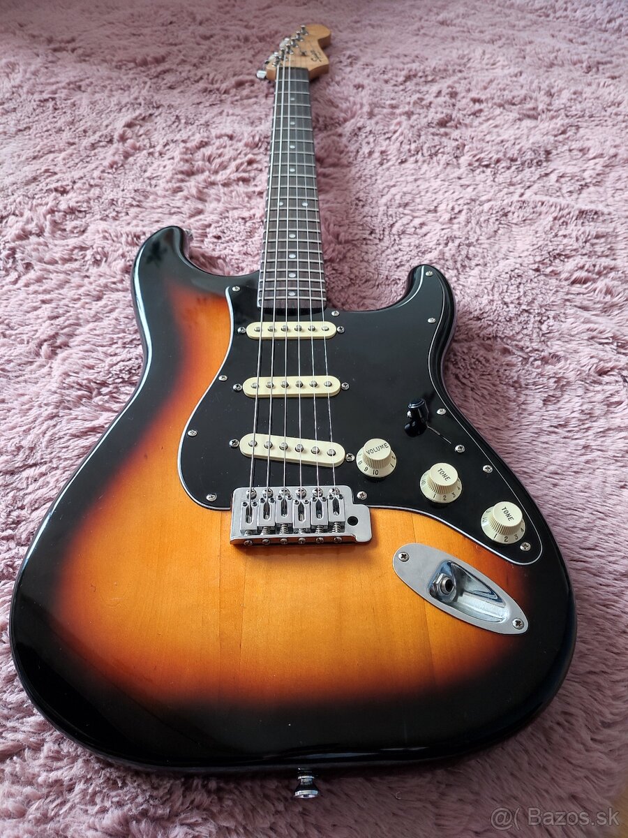 Squier Bullet stratocaster - 8