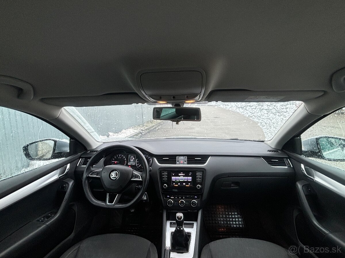 Škoda Octavia 3 1.6 TDI 77kw M/6 - 8