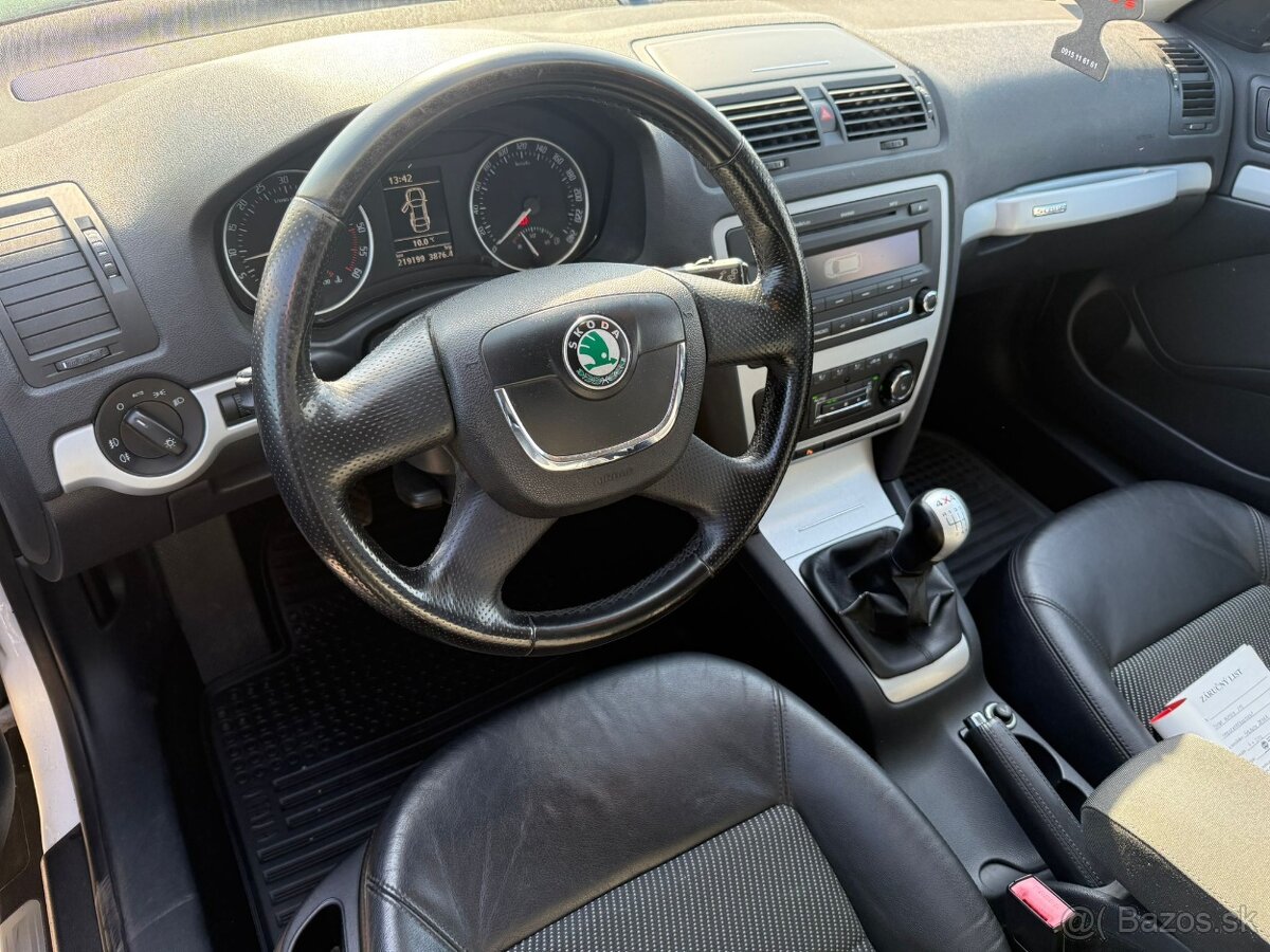 Škoda Octavia Combi 2.0 TDI CR DPF 4x4 Scout - 8
