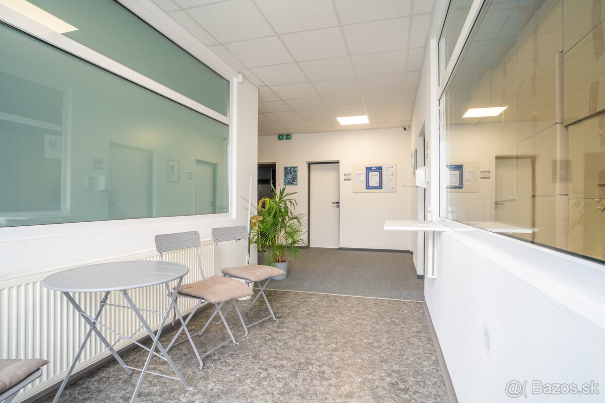 Na predaj priemyselný objekt s investičným potenciálom v Sen - 8